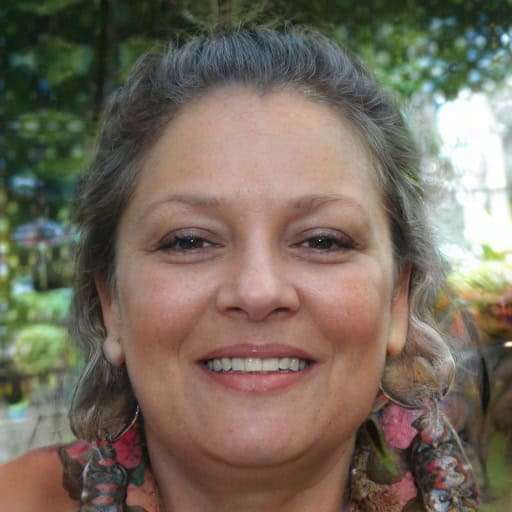 Lisa T., 52
